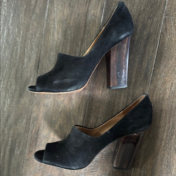 Coach women’s Roslyn Black Suede Peep Toe Heels - Picture 8 of 11